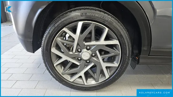 HYUNDAI KONA PREMIUM SPECIAL