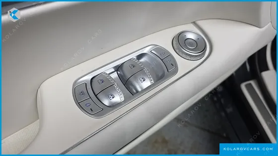 GENESIS G90 GASOLINE 3.5 TURBO AWD