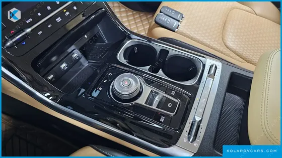 KIA CARNIVAL DIESEL 9-SEATER SIGNATURE