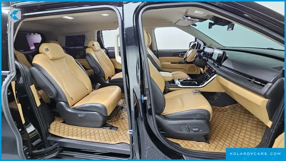 KIA CARNIVAL DIESEL 9-SEATER SIGNATURE
