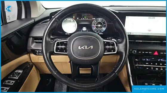 KIA CARNIVAL DIESEL 9-SEATER NOBLESSE