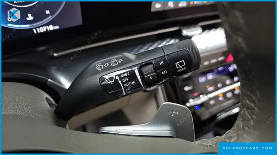 KIA CARNIVAL DIESEL 9-SEATER HI-LIMOUSINE