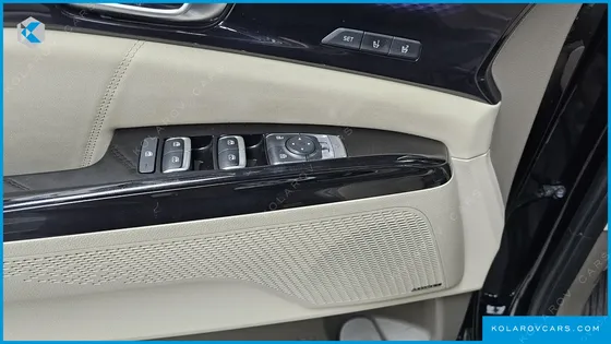 KIA CARNIVAL DIESEL 9-SEATER HI-LIMOUSINE