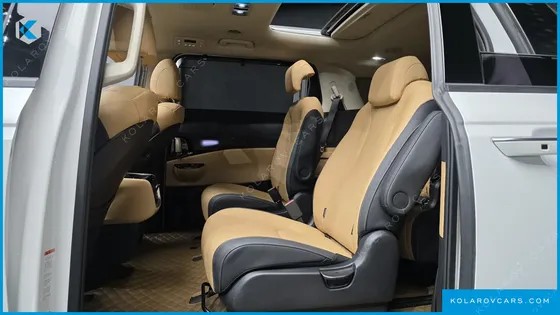 KIA CARNIVAL DIESEL 9-SEATER SIGNATURE
