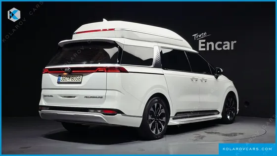 KIA CARNIVAL GASOLINE 9-SEATER HI-LIMOUSINE