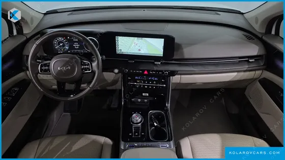 KIA CARNIVAL GASOLINE 7-SEATER SIGNATURE