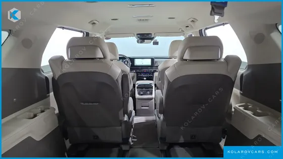 KIA CARNIVAL GASOLINE 7-SEATER SIGNATURE