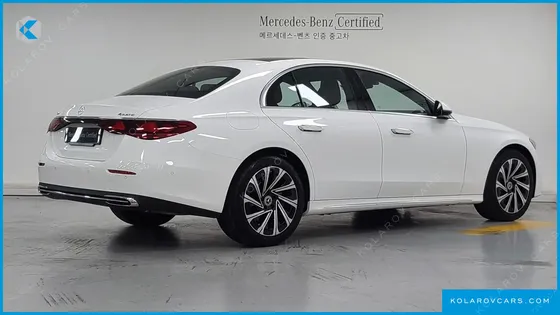 MERCEDES E-CLASS E300 4MATIC EXCLUSIVE