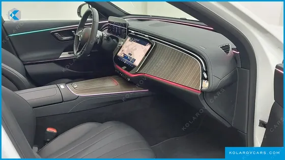MERCEDES E-CLASS E300 4MATIC EXCLUSIVE