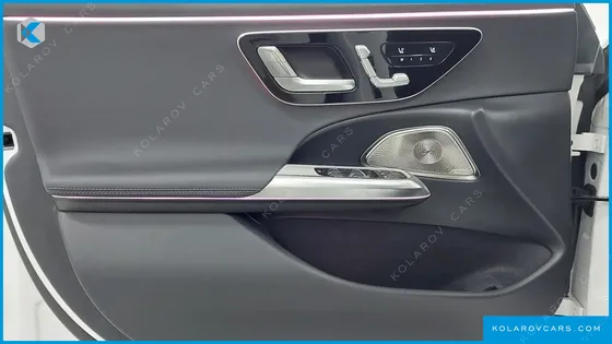 MERCEDES E-CLASS E300 4MATIC EXCLUSIVE
