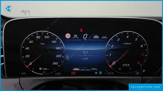 MERCEDES E-CLASS E200 AMG LINE