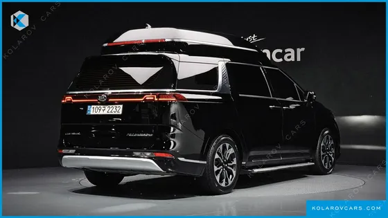 KIA CARNIVAL DIESEL 9-SEATER HI-LIMOUSINE