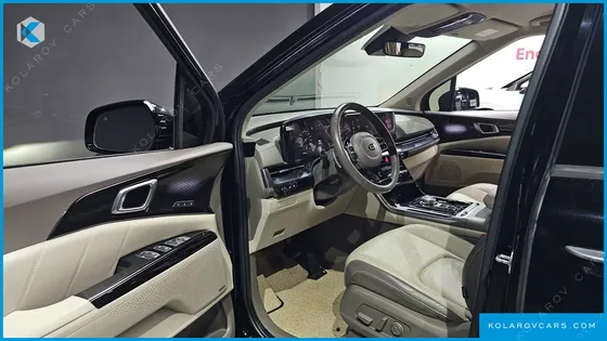 KIA CARNIVAL DIESEL 9-SEATER HI-LIMOUSINE