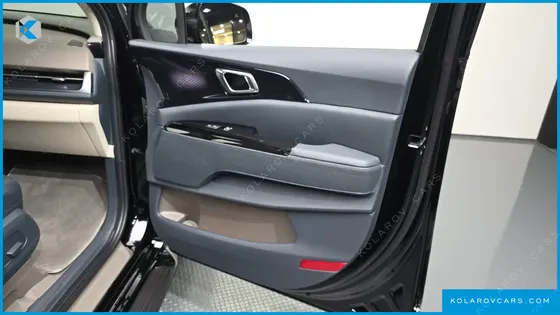 KIA CARNIVAL GASOLINE 9-SEATER LIMOUSINE(SPECIAL VEHICLE)