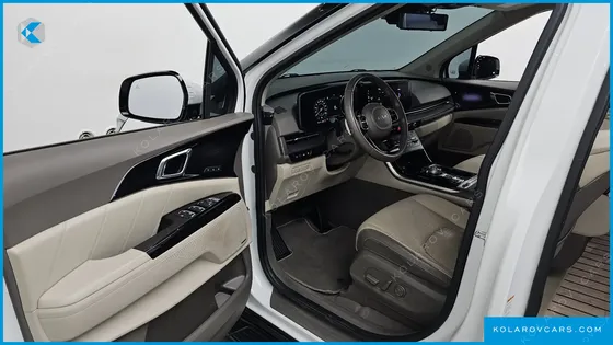 KIA CARNIVAL GASOLINE 9-SEATER SIGNATURE