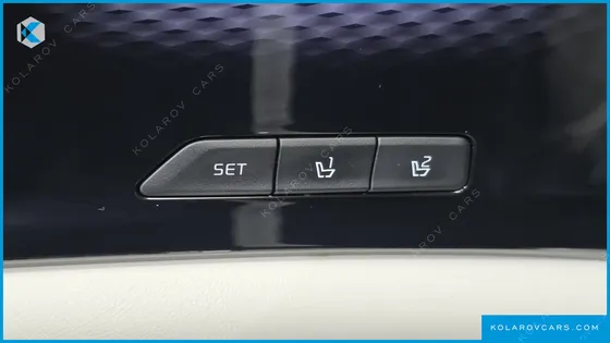 KIA CARNIVAL DIESEL 7-SEATER SIGNATURE