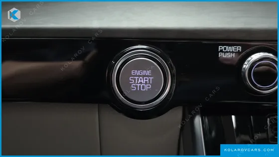 KIA CARNIVAL DIESEL 7-SEATER SIGNATURE