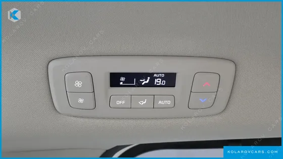 KIA CARNIVAL DIESEL 7-SEATER SIGNATURE