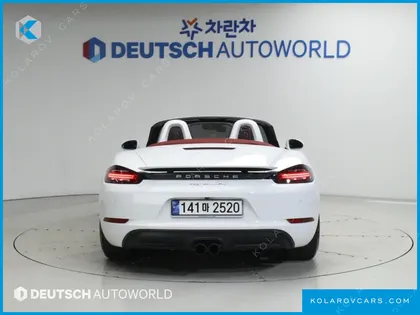 PORSCHE 718 2.0