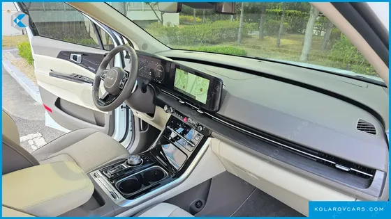 KIA CARNIVAL GASOLINE 9-SEATER SIGNATURE