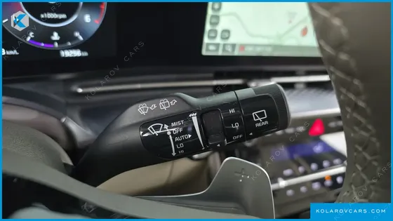KIA CARNIVAL DIESEL 7-SEATER HI-LIMOUSINE