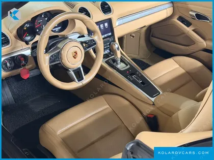 PORSCHE 718 2.0