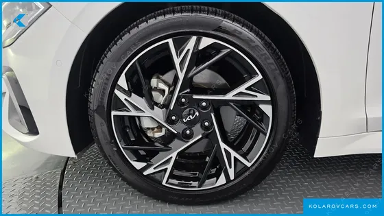KIA K5 NOBLESSE