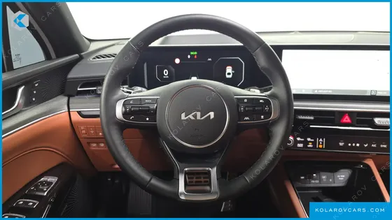 KIA K5 SIGNATURE