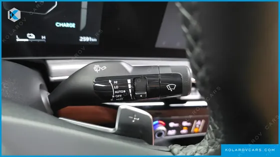 KIA K5 SIGNATURE