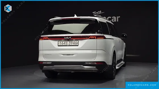 KIA CARNIVAL DIESEL 7-SEATER SIGNATURE