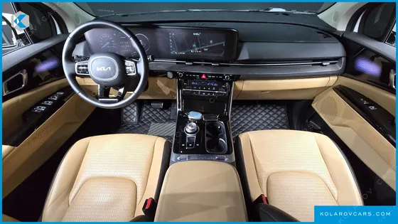 KIA CARNIVAL DIESEL 7-SEATER SIGNATURE