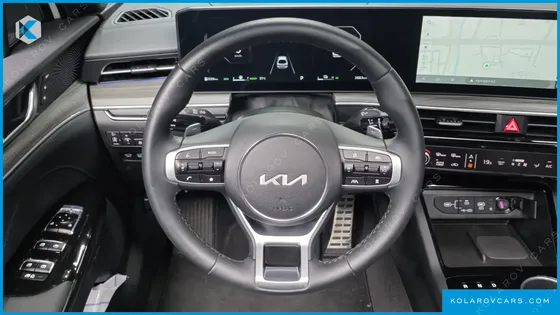 KIA K5 SIGNATURE