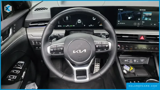 KIA K5 SIGNATURE