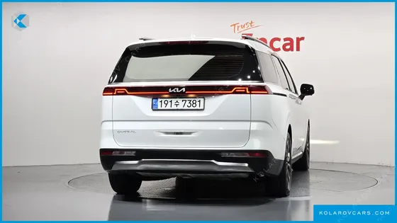 KIA CARNIVAL GASOLINE 7-SEATER SIGNATURE