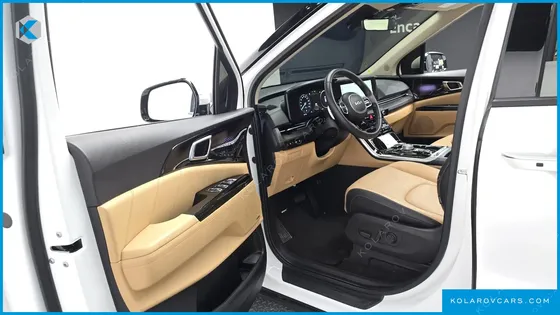 KIA CARNIVAL GASOLINE 7-SEATER SIGNATURE