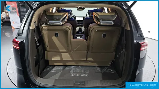 KIA CARNIVAL GASOLINE 9-SEATER LIMOUSINE(SPECIAL VEHICLE)