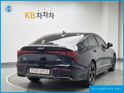 KIA K5 SIGNATURE
