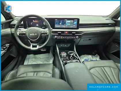 KIA K5 SIGNATURE