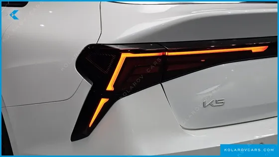 KIA K5 SIGNATURE
