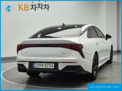 KIA K5 SIGNATURE