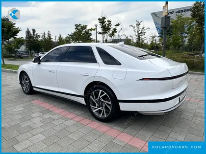 HYUNDAI GRANDEUR PREMIUM