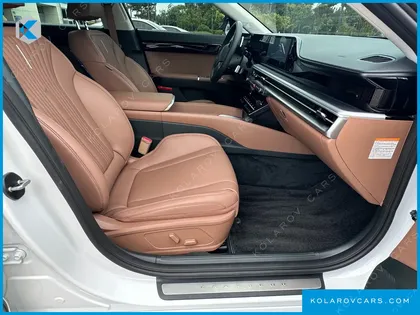 HYUNDAI GRANDEUR PREMIUM