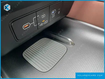 HYUNDAI GRANDEUR PREMIUM