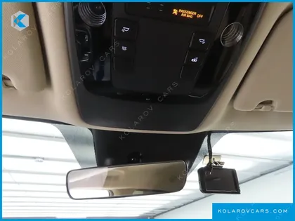 KIA CARNIVAL DIESEL 9-SEATER PRESTIGE