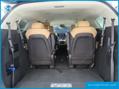 KIA CARNIVAL DIESEL 9-SEATER PRESTIGE