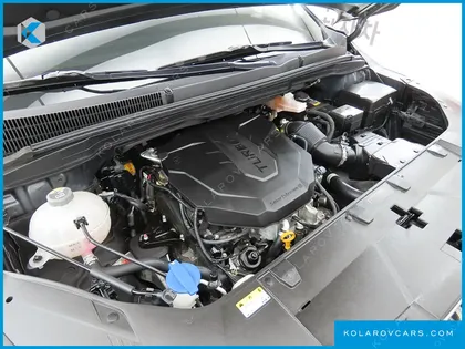 KIA CARNIVAL DIESEL 9-SEATER PRESTIGE