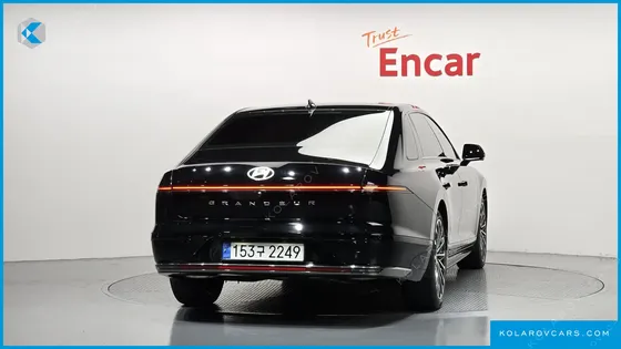 HYUNDAI GRANDEUR CALLIGRAPHY