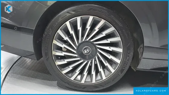 HYUNDAI GRANDEUR CALLIGRAPHY