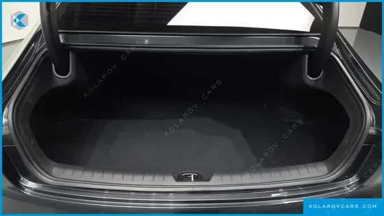 HYUNDAI GRANDEUR PREMIUM