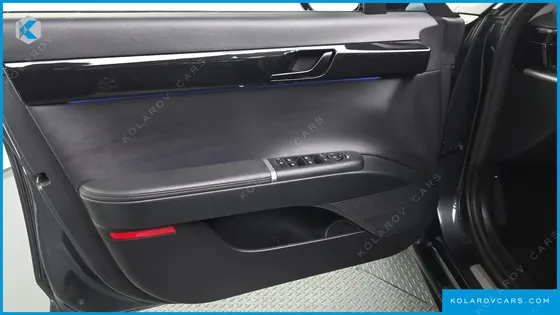 HYUNDAI GRANDEUR PREMIUM